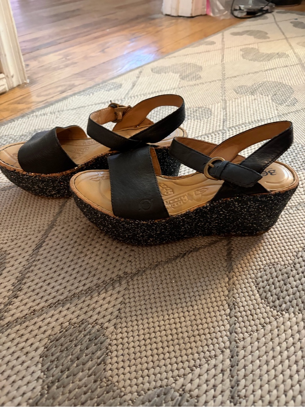 Born platform sandals